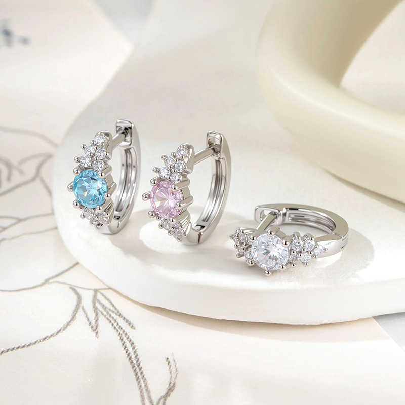 Crystal Cubic Zircon Ear Hoop, - مراجعة Conch Earring Hoop وسعره