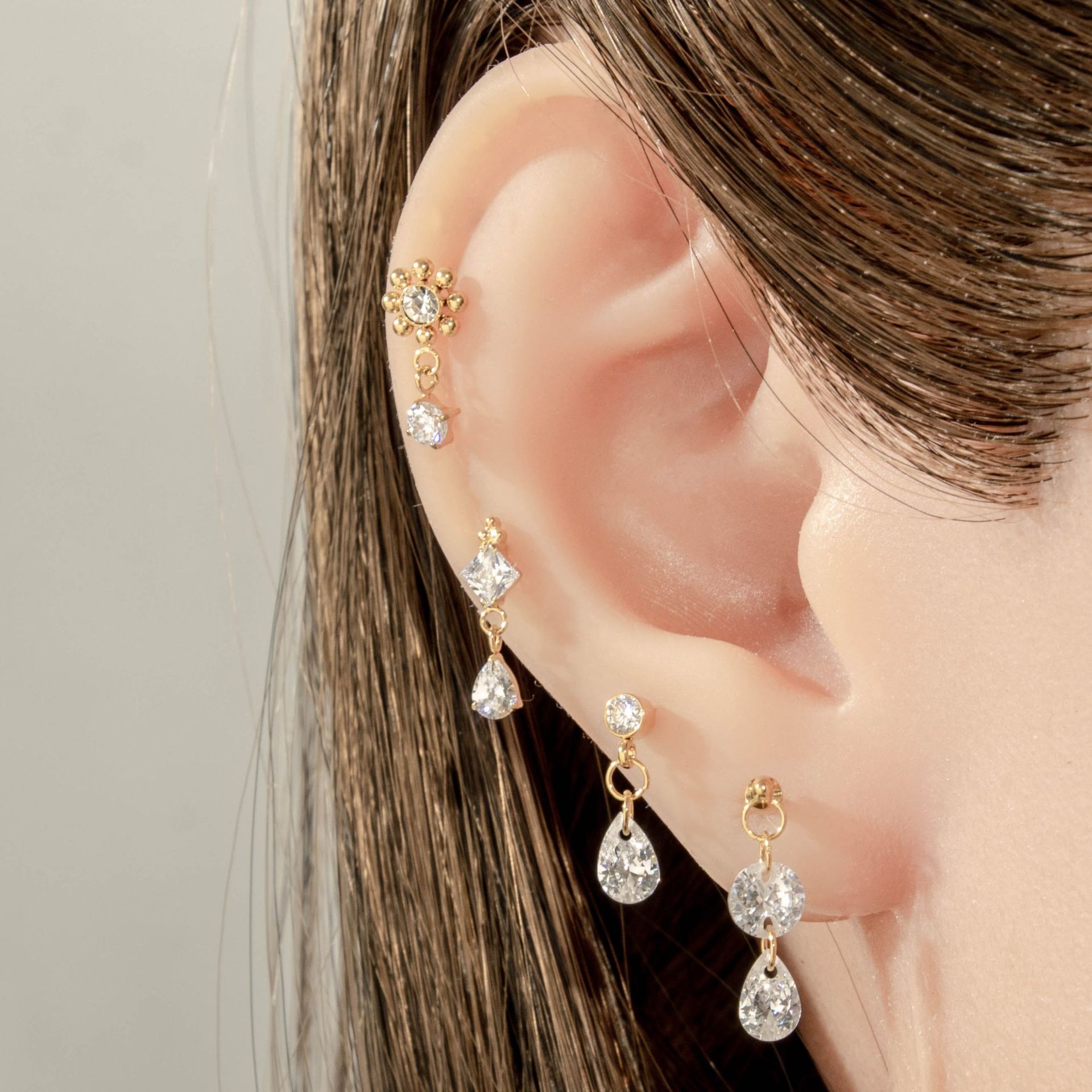 1PC G23 Titanium Stud Earrings - مراجعة Tragus Flat Back وسعره