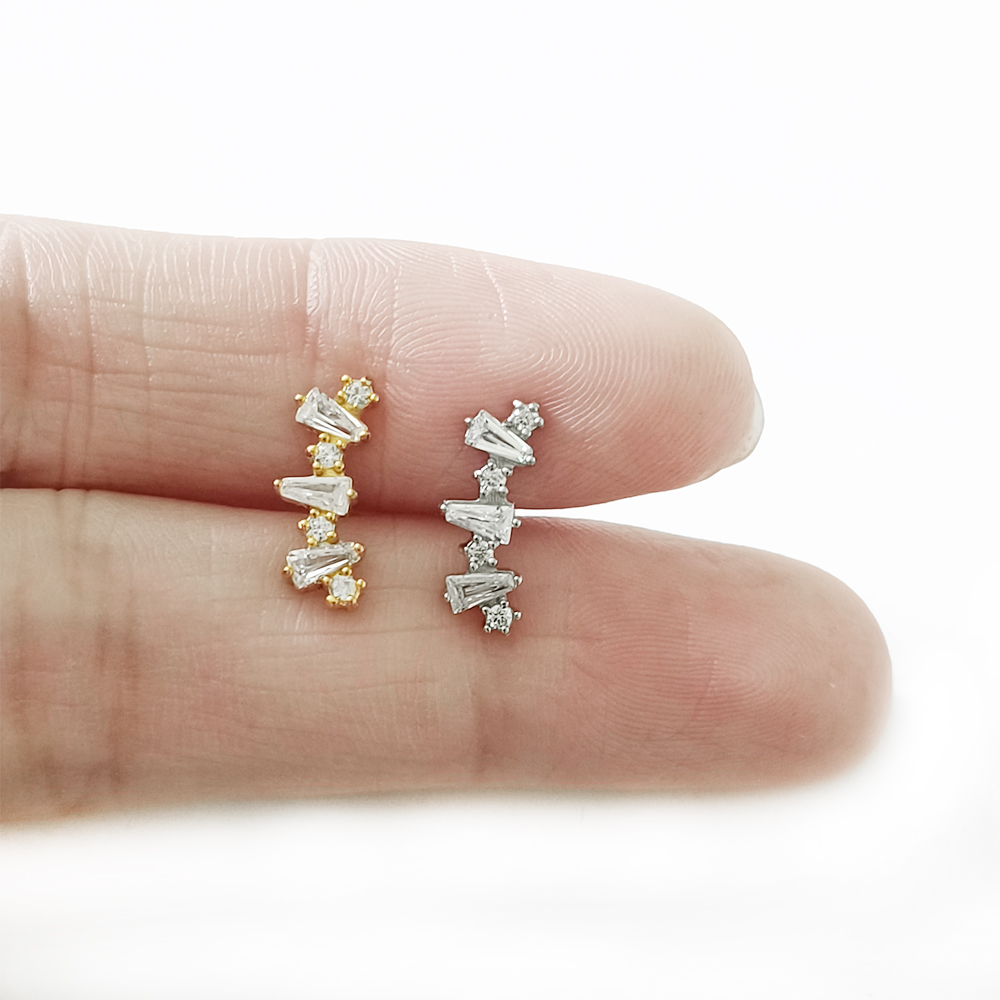 Internal Threaded Cubic Zircon - مراجعة Tragus Flat Back وسعره