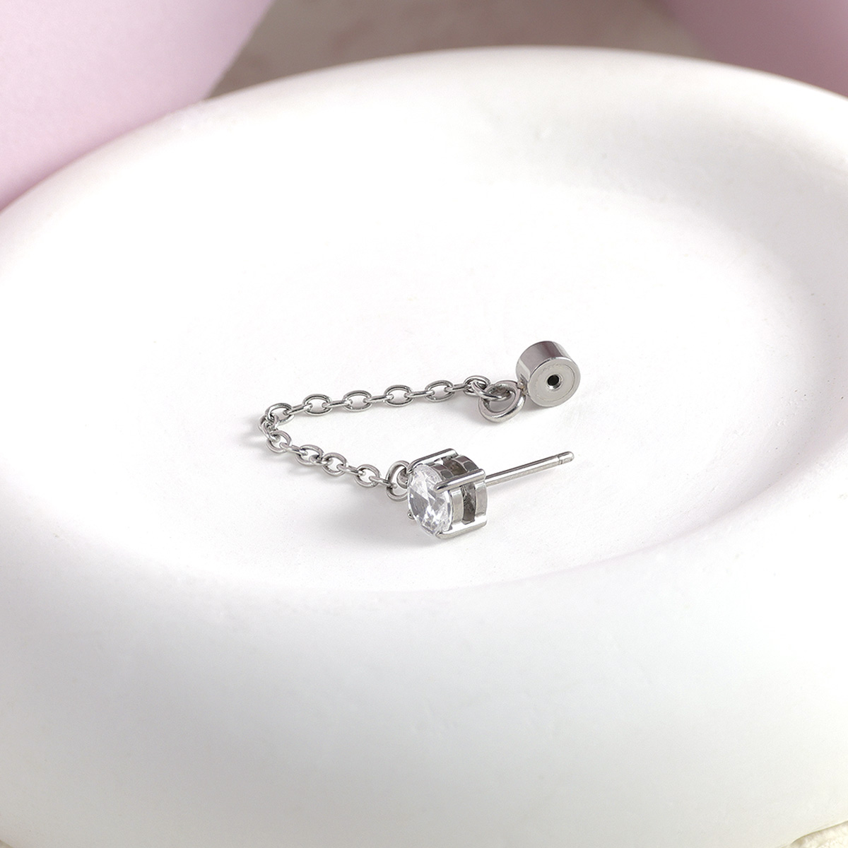 Flat Back Stud Earrings 316L S - مراجعة Tragus Flat Back وسعره