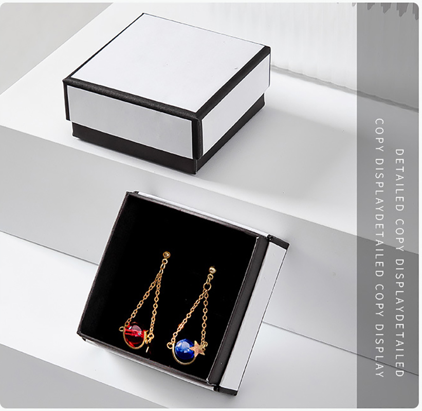 1pc Cardboard Jewelry Case Bla - مراجعة Body Jewelry Display وسعره