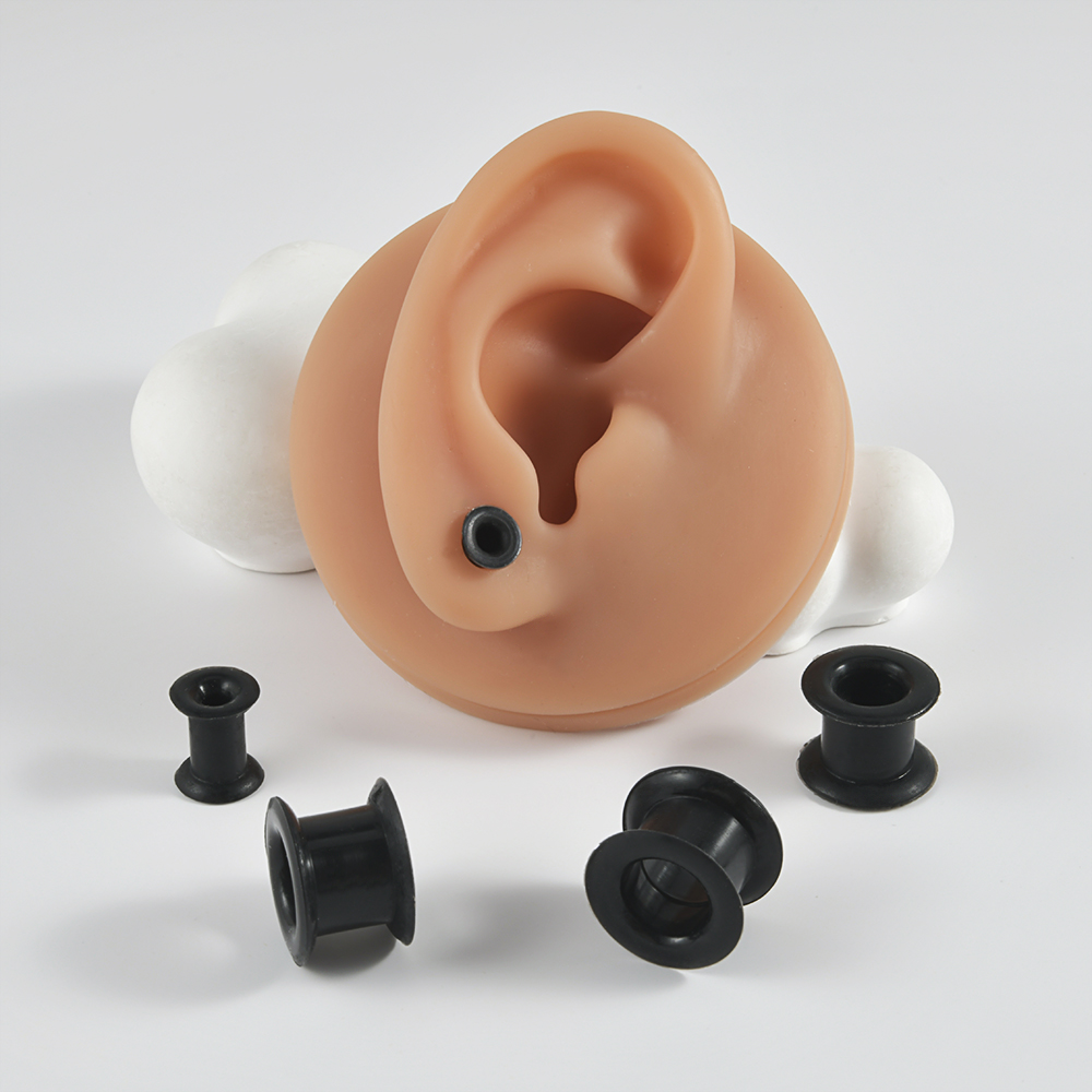 Pair Supersize Flexible Black  - مراجعة Body Jewelry Ear Plugs وسعره