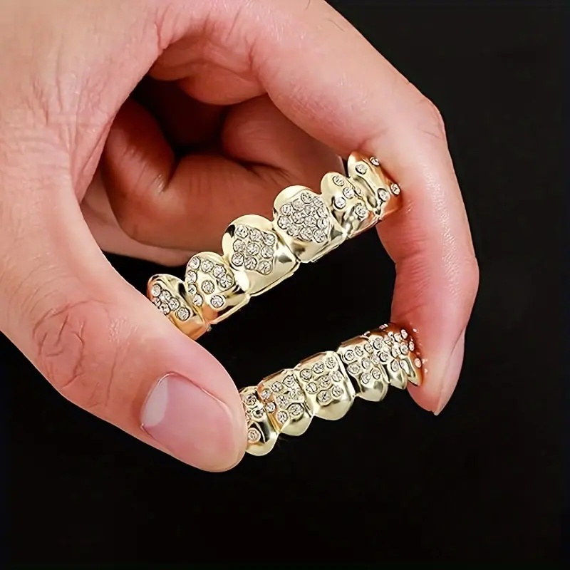 1 Set Of Golden Poker Braces - - مراجعة Body Jewelry Lot وسعره